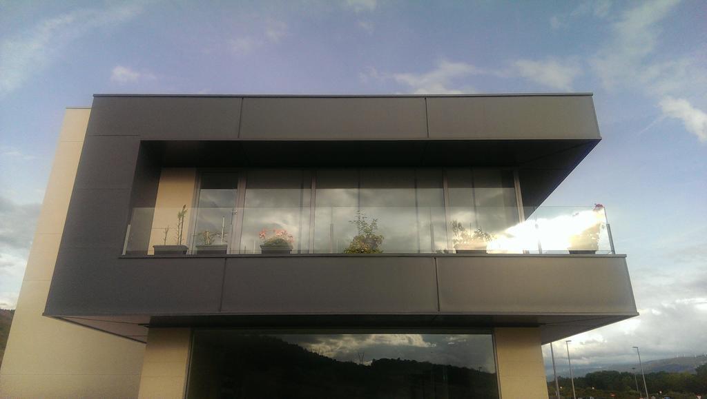 Nruta Ponferrada Hotell Bembibre  Exteriör bild